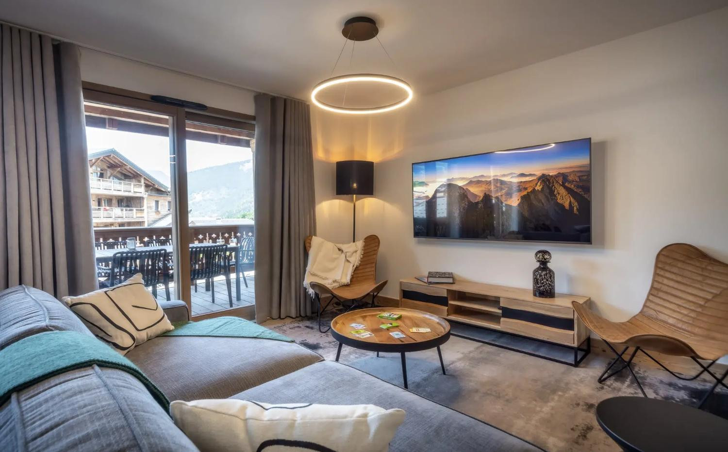 elevation-alps-morzair-sitting-to-balcony-1462399 elevation-alps-morzair-sitting-to-balcony-1462399