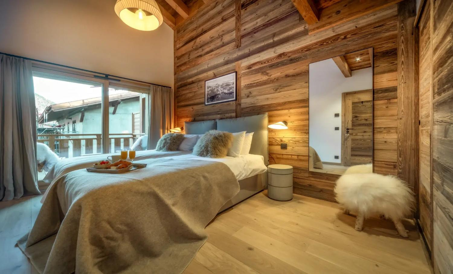 elevation-alps-snow-star-lodge-bedroom-4-1462374