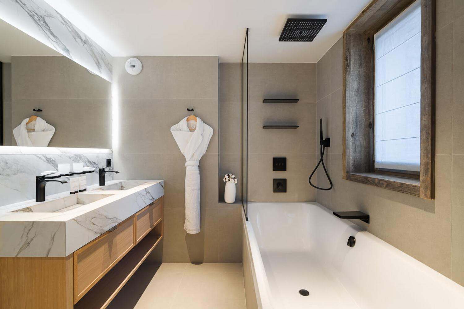 falcon-meribel-chalet-k-dalideo-web-002-1450278