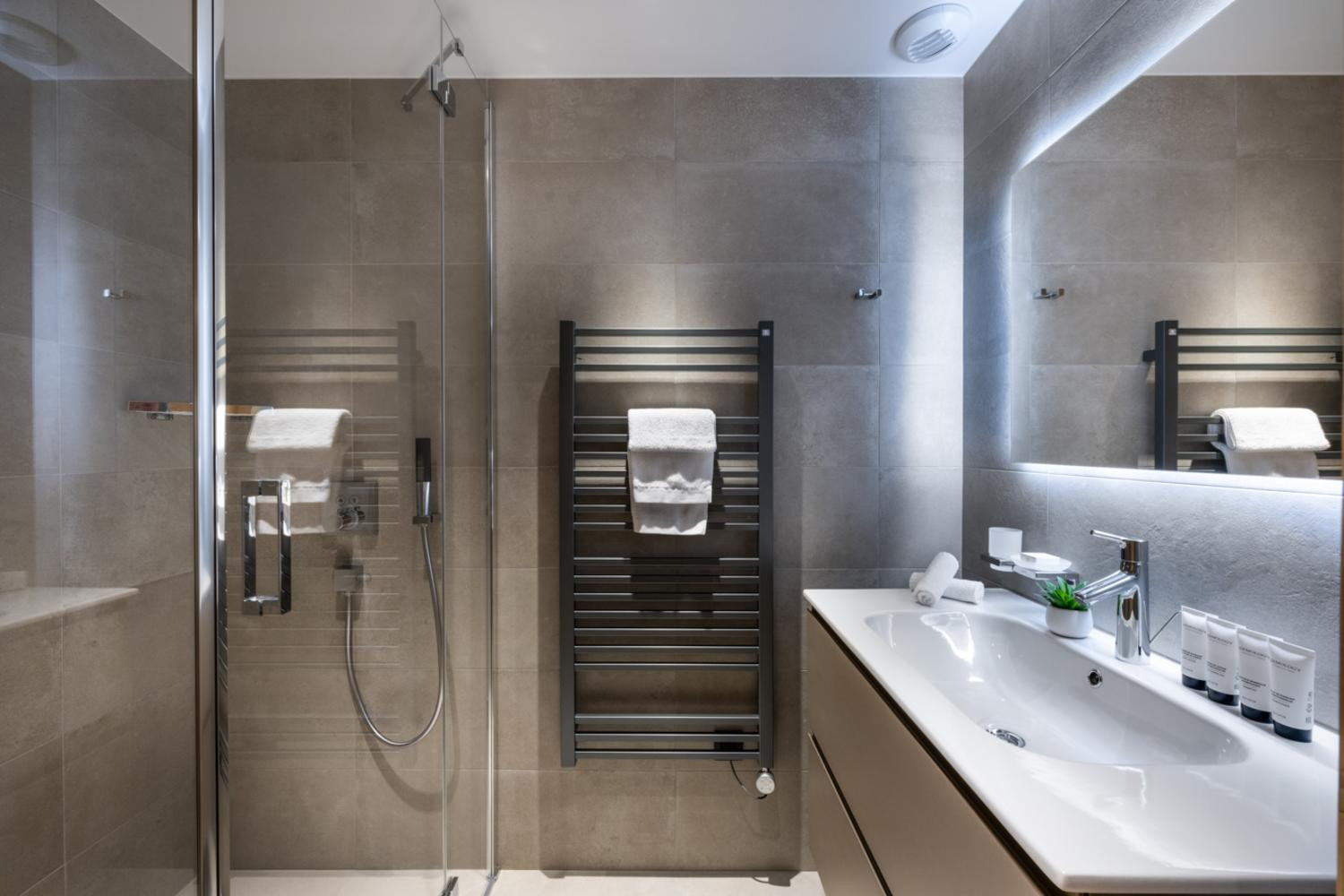 falcon-meribel-philippe-gal-a11-050-753098