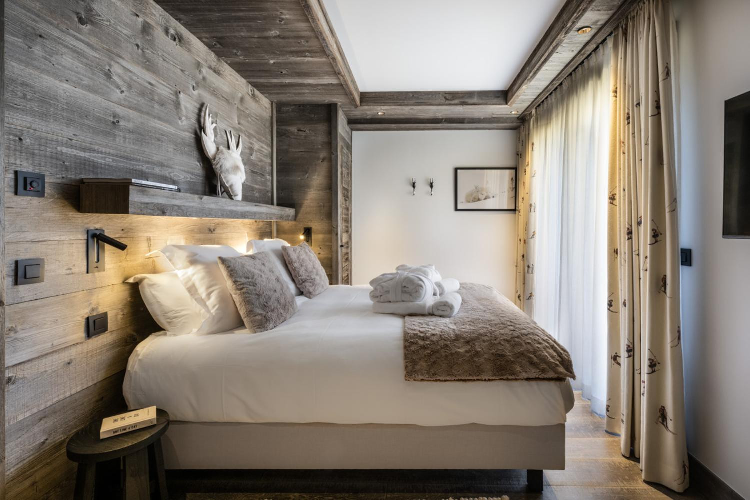 falcon-meribel-philippe-gal-b20-077-753291