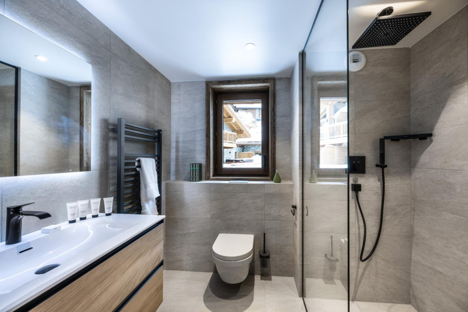 falcon-meribel-philippe-gal-c21-005-753258