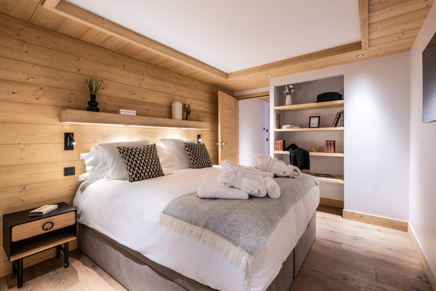 falcon-meribel-philippe-gal-d01-008-753280