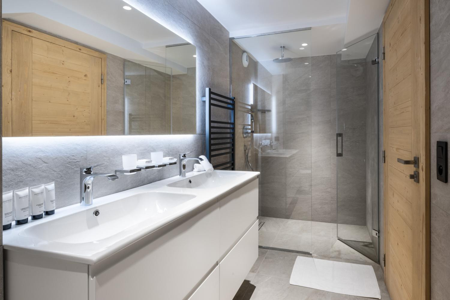 falcon-meribel-philippe-gal-d22-056-753325