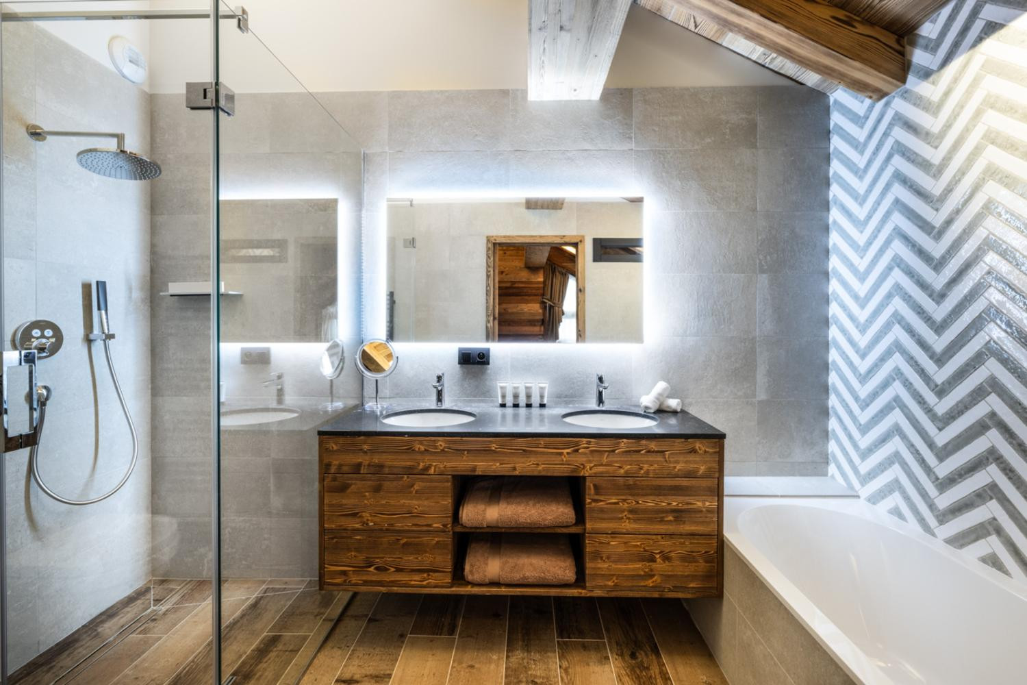 falcon-meribel-philippe-gal-f21-121-753420