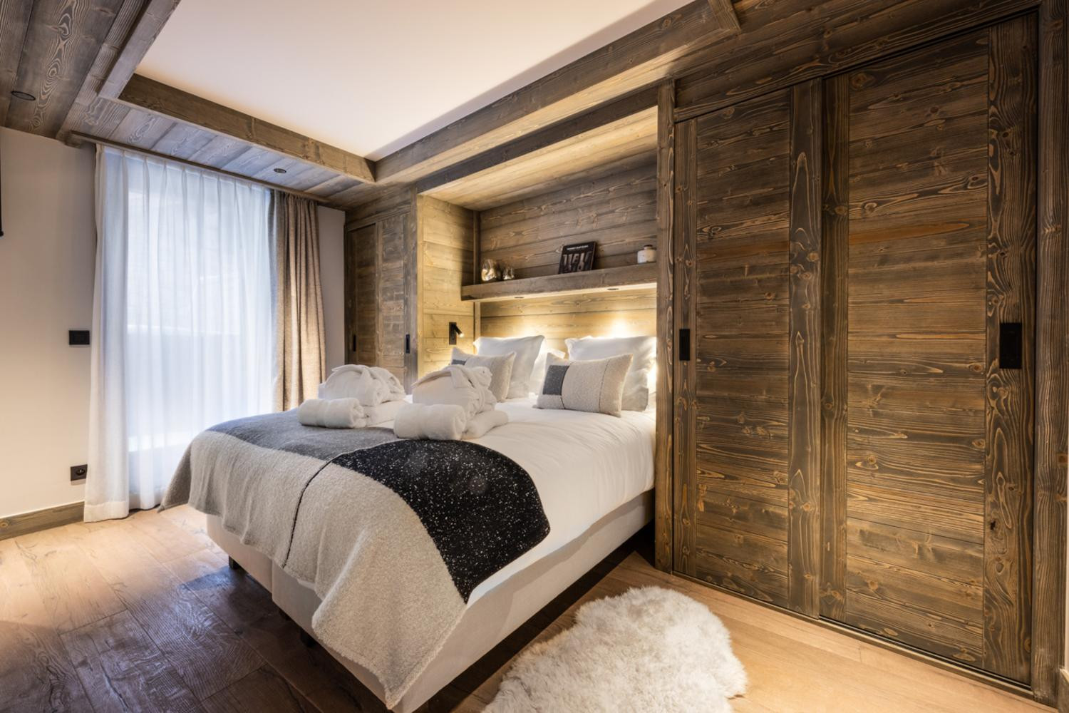 falcon-meribel-philippe-gal-h11-006-753485