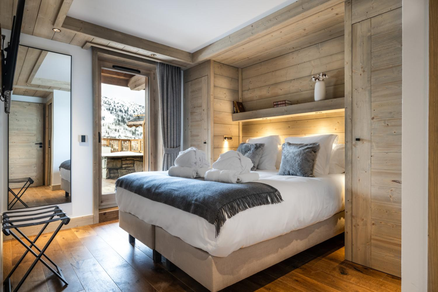 falcon-meribel-philippe-gal-h12-055-753495