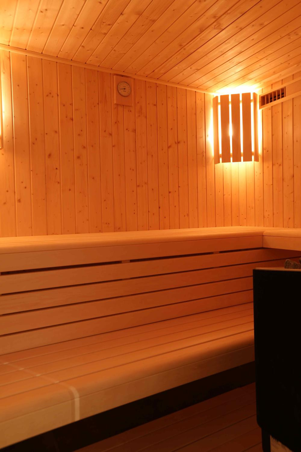 fd37d974-7800-437f-baf8-686182d02098-1451912