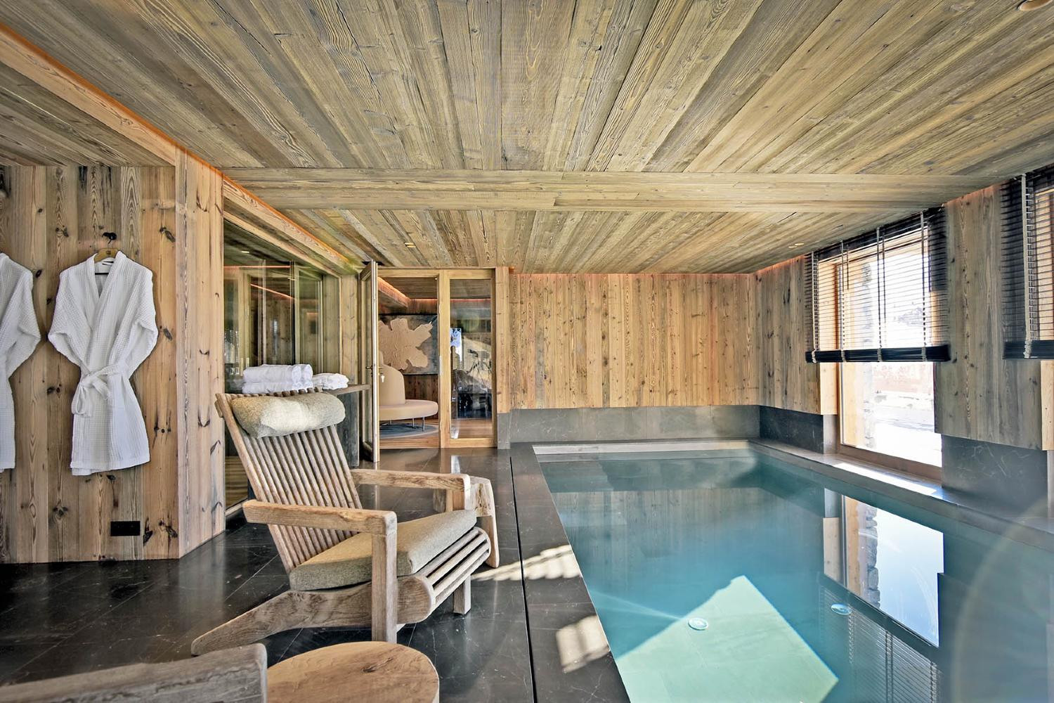 fd403ddc-c3b8-4f26-a339-704d754e3b62-1451074 fd403ddc-c3b8-4f26-a339-704d754e3b62-1451074