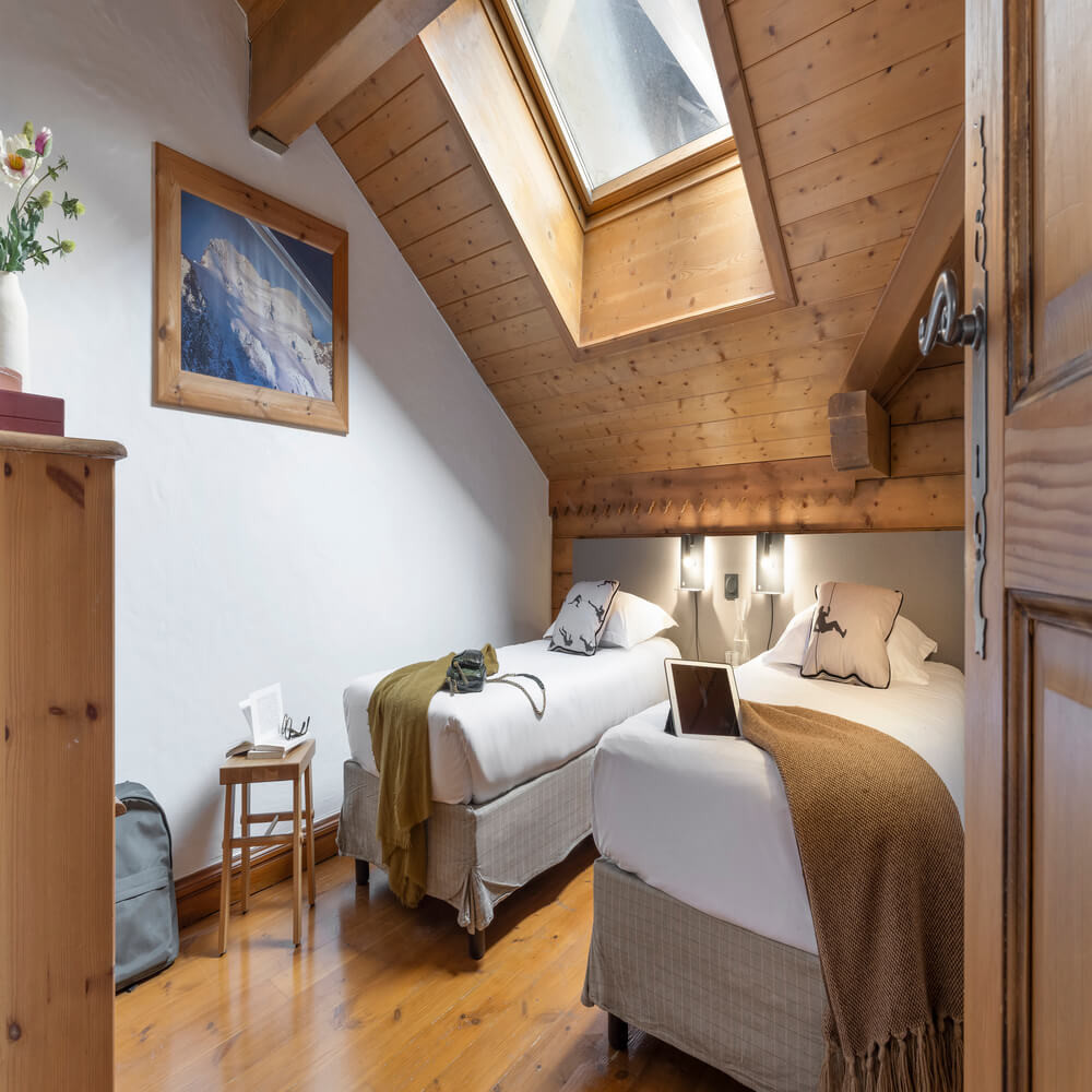 ginabelle-chamonix-bedroom-4-1460775 ginabelle-chamonix-bedroom-4-1460775