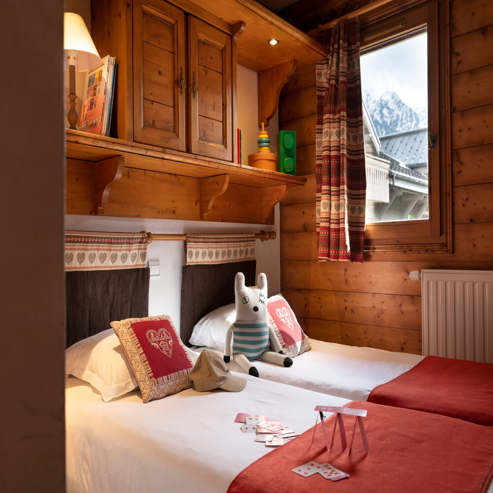 ginabelle-chamonix-bedroom-5-1460734