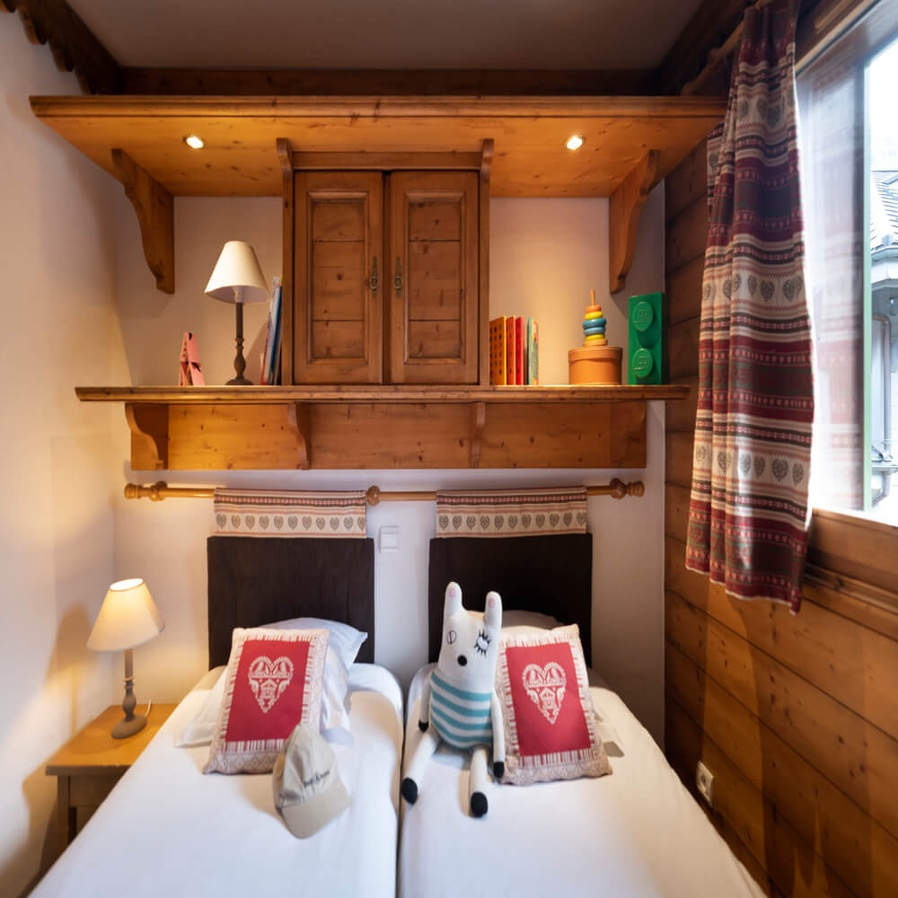 ginabelle-chamonix-bedroom-7-1460736
