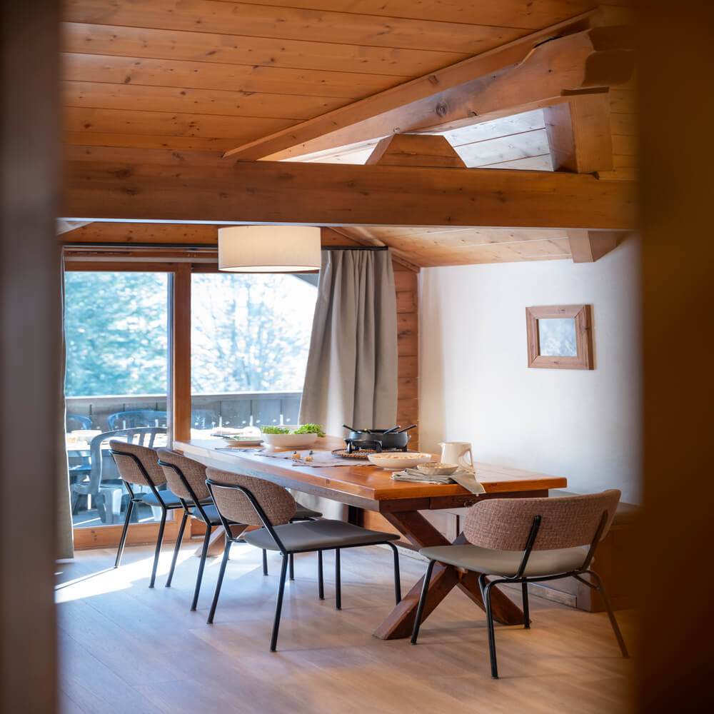 ginabelle-chamonix-dining-area-1460777 ginabelle-chamonix-dining-area-1460777