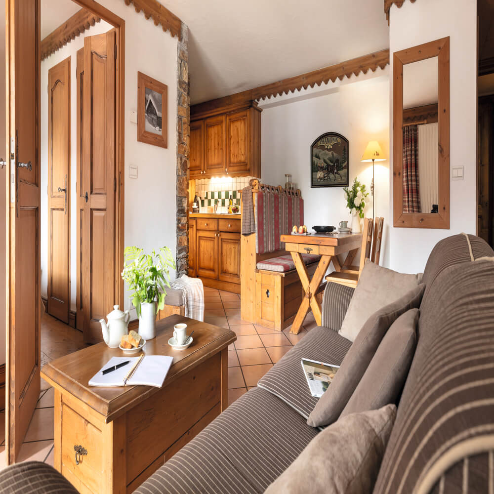 ginabelle-chamonix-living-room-1460744