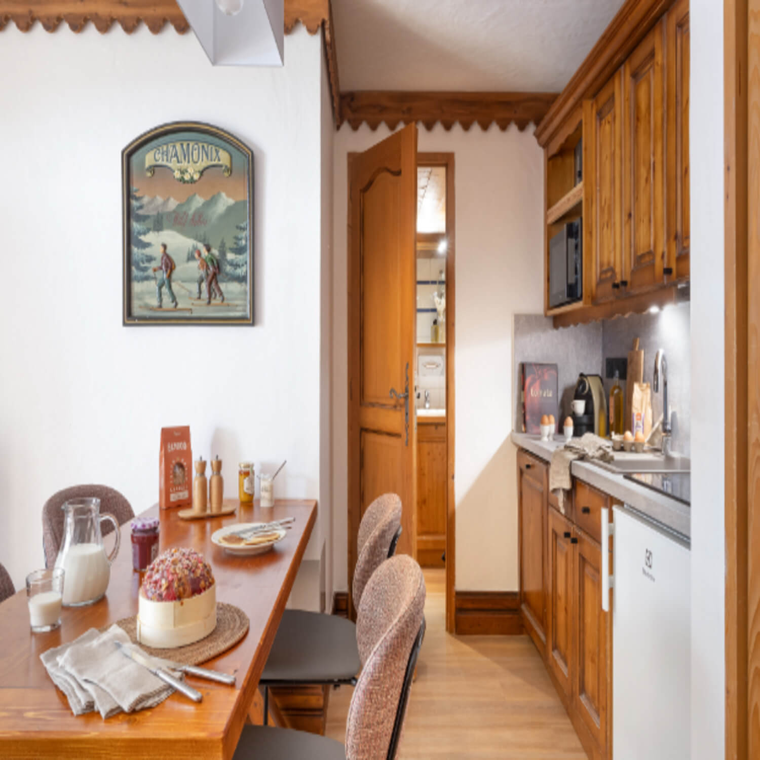 ginabelle-chamonix-open-kitchen-1460710 ginabelle-chamonix-open-kitchen-1460710