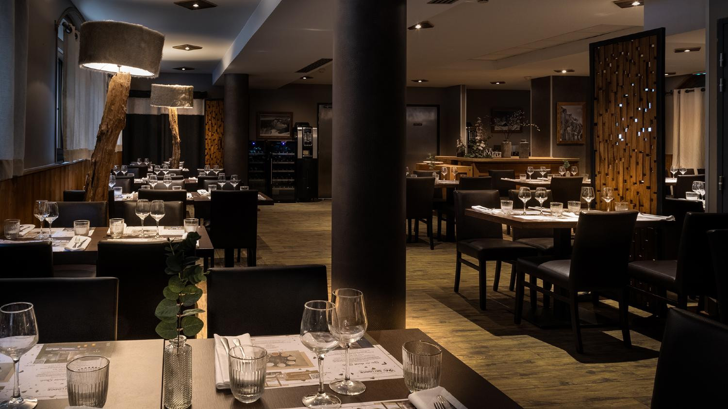 hotel-ski-lodge-restaurant-val-d-isere-6297-1351571