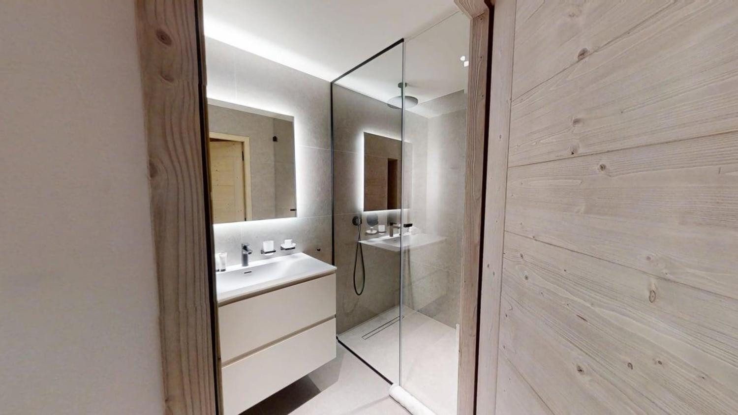 hotel-steamboat-courchevel-app-a06-18-1464862