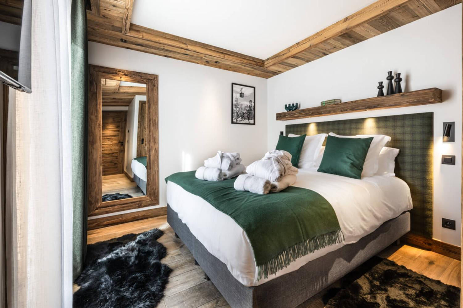 hotel-steamboat-courchevel-app-a11-3-1464952