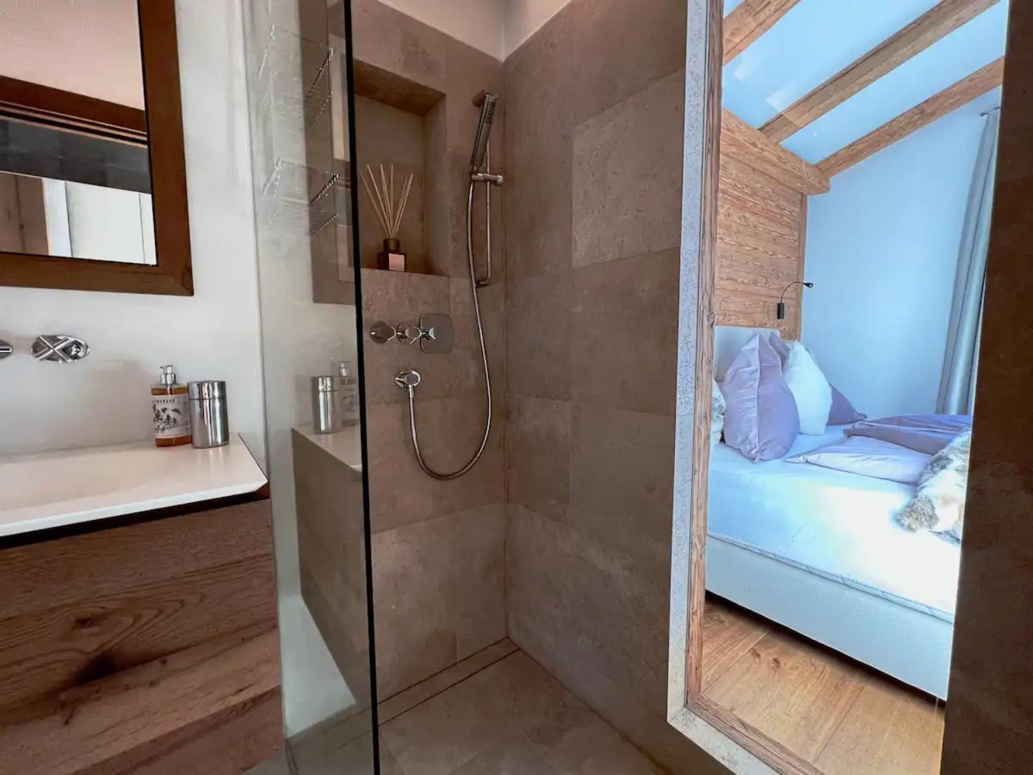 kitzb-hel-hideaway-design-chalet-10-1466220