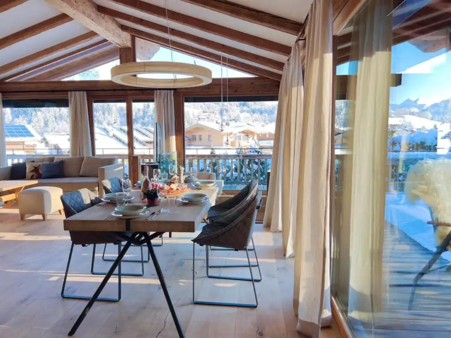kitzb-hel-hideaway-design-chalet-14-1466224