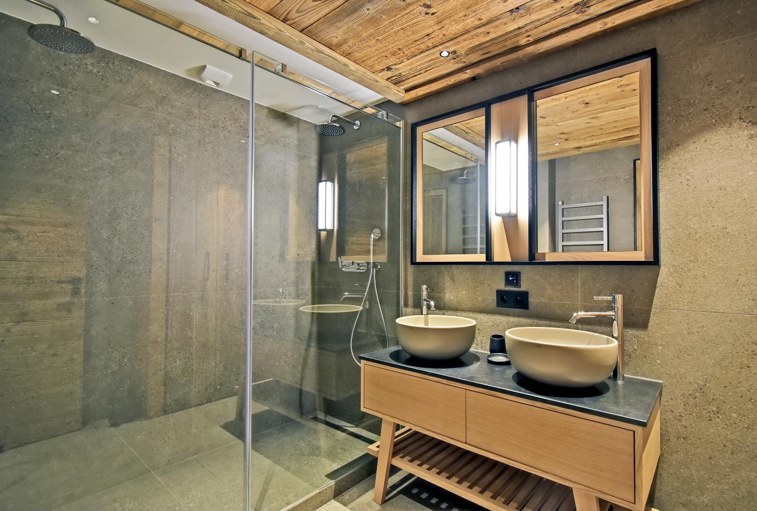 le-flocon-apartment-lgcdp-meribel-bathroom-1454200