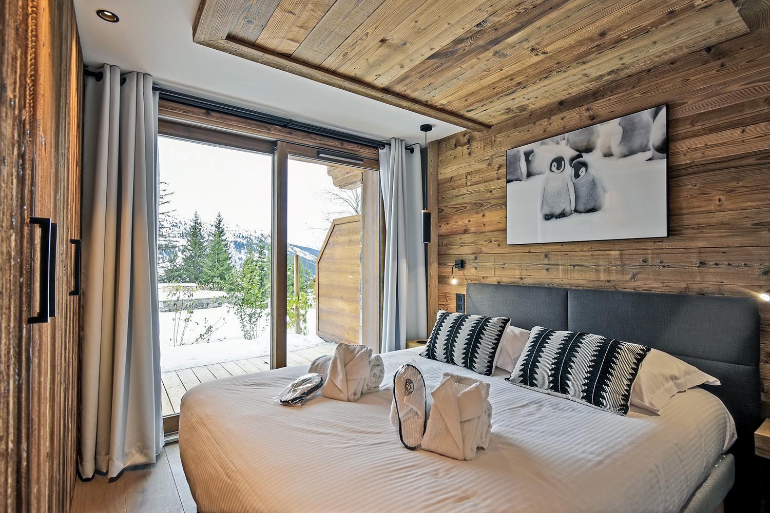 le-flocon-apartment-lgcdp-meribel-bedroom-1454206