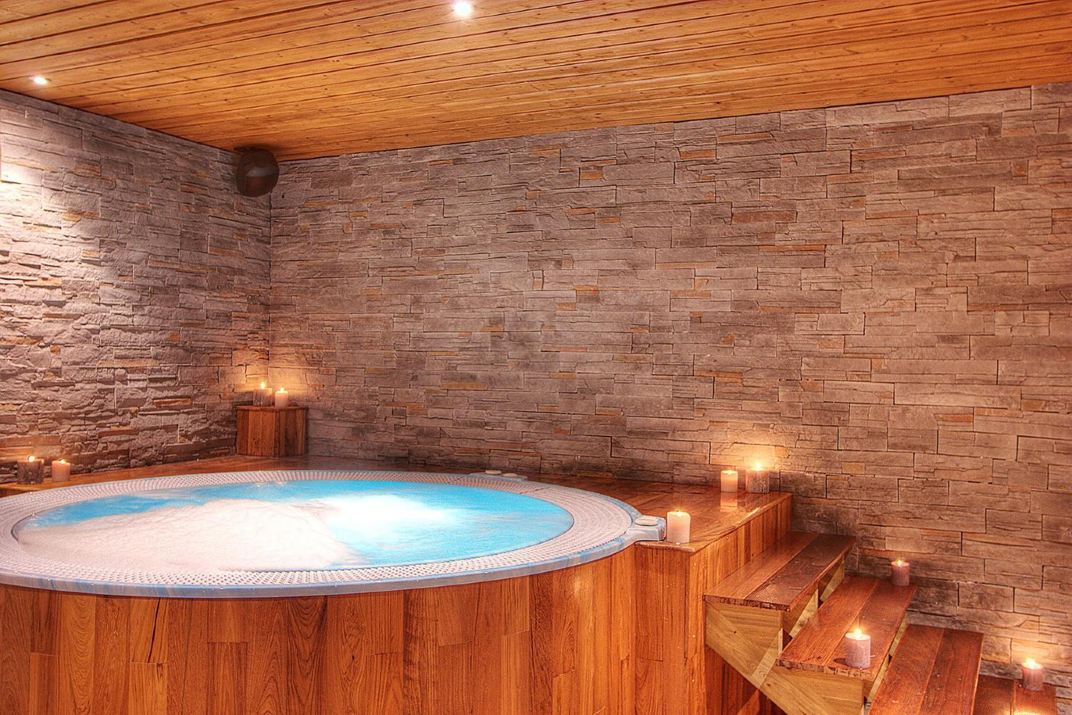 les-balcons-de-belle-plagne-belle-plagne-hot-tub-380226