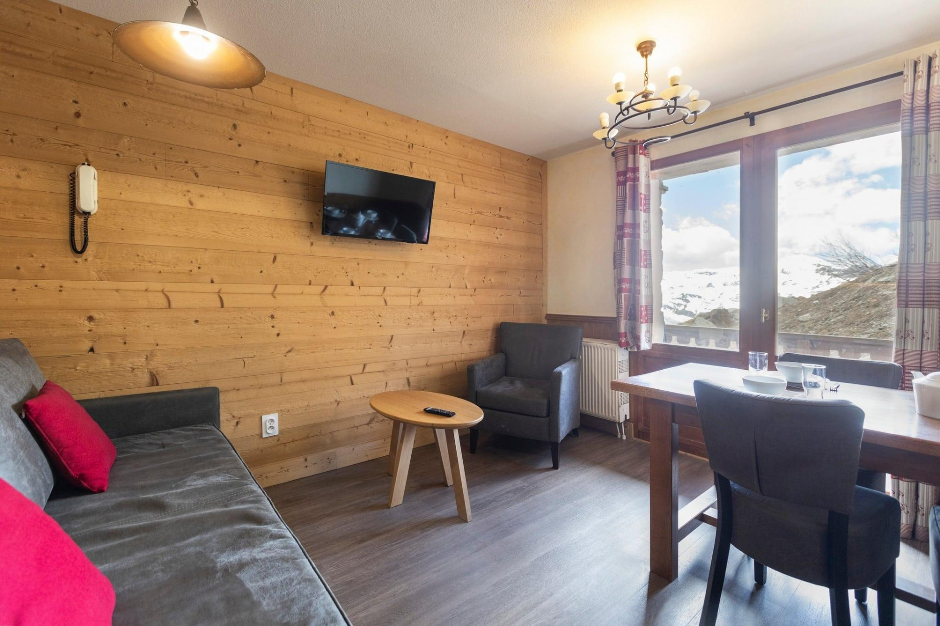 les-balcons-val-thorens-4-6-alcove-living-306234