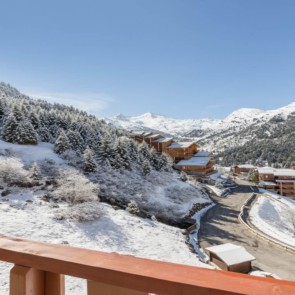 lescrets-m-ribel-balcony-3-1460876