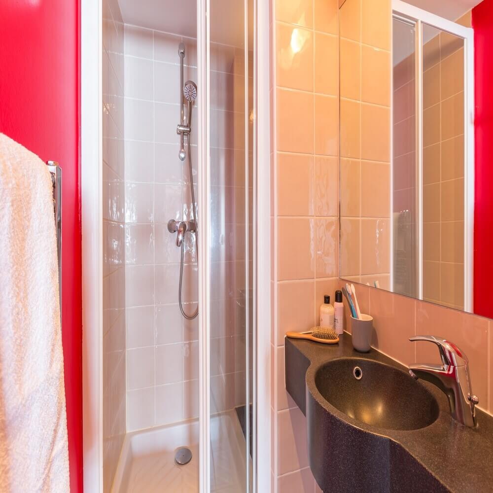 lescrets-m-ribel-bathroom-1460819