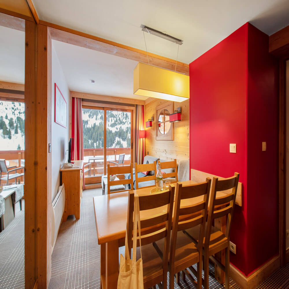 lescrets-m-ribel-dining-area-1460808