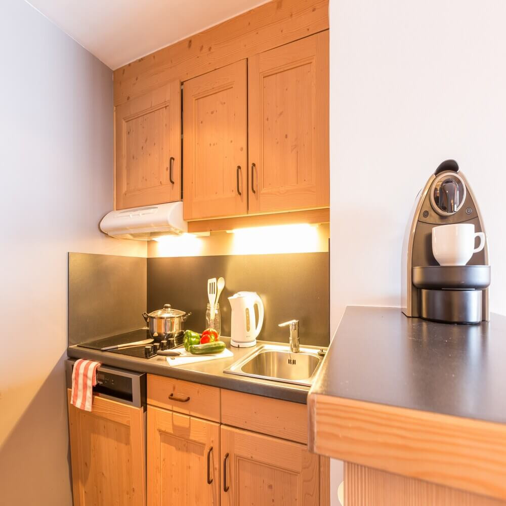 lescrets-m-ribel-kitchen-1460823