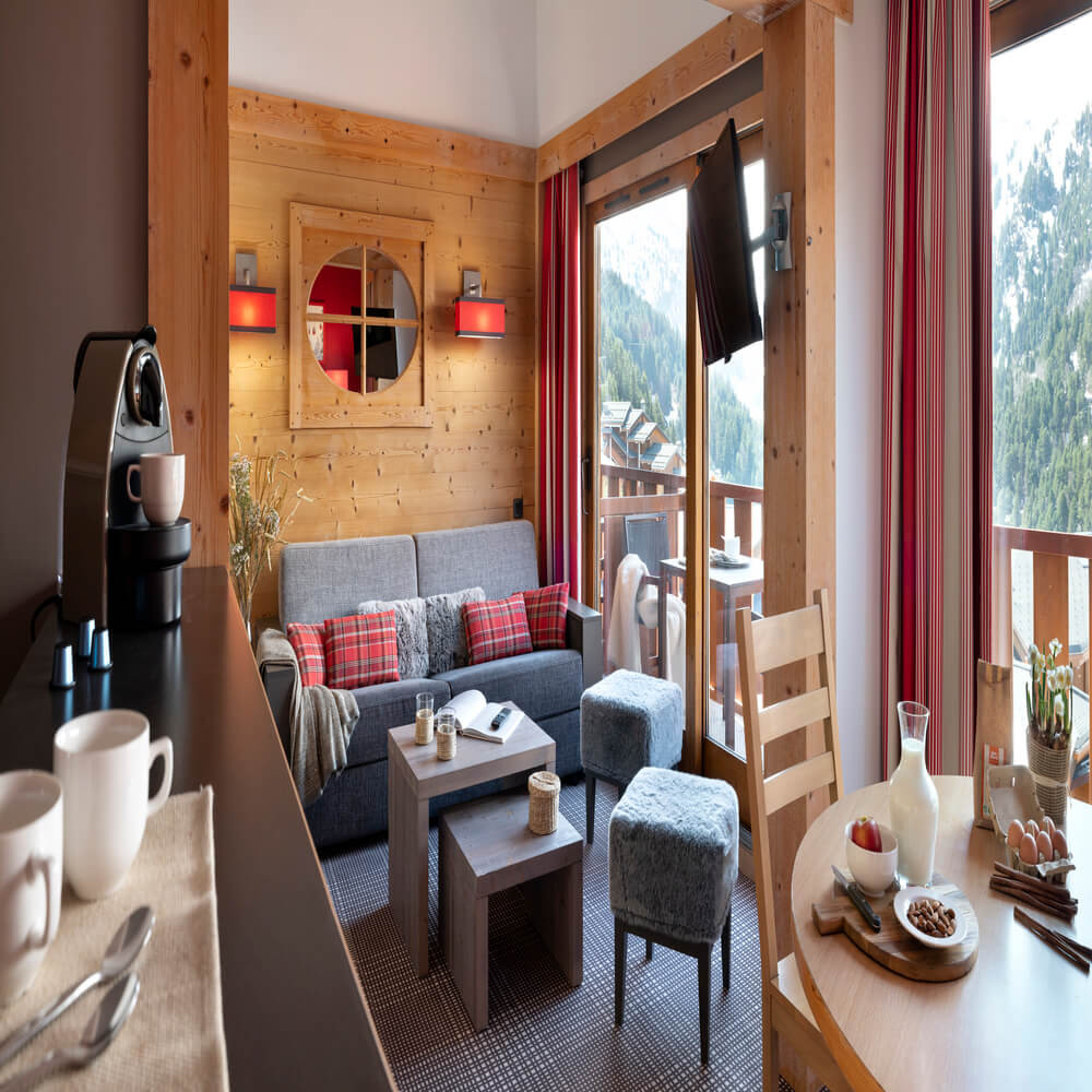 lescrets-m-ribel-living-room-1460872