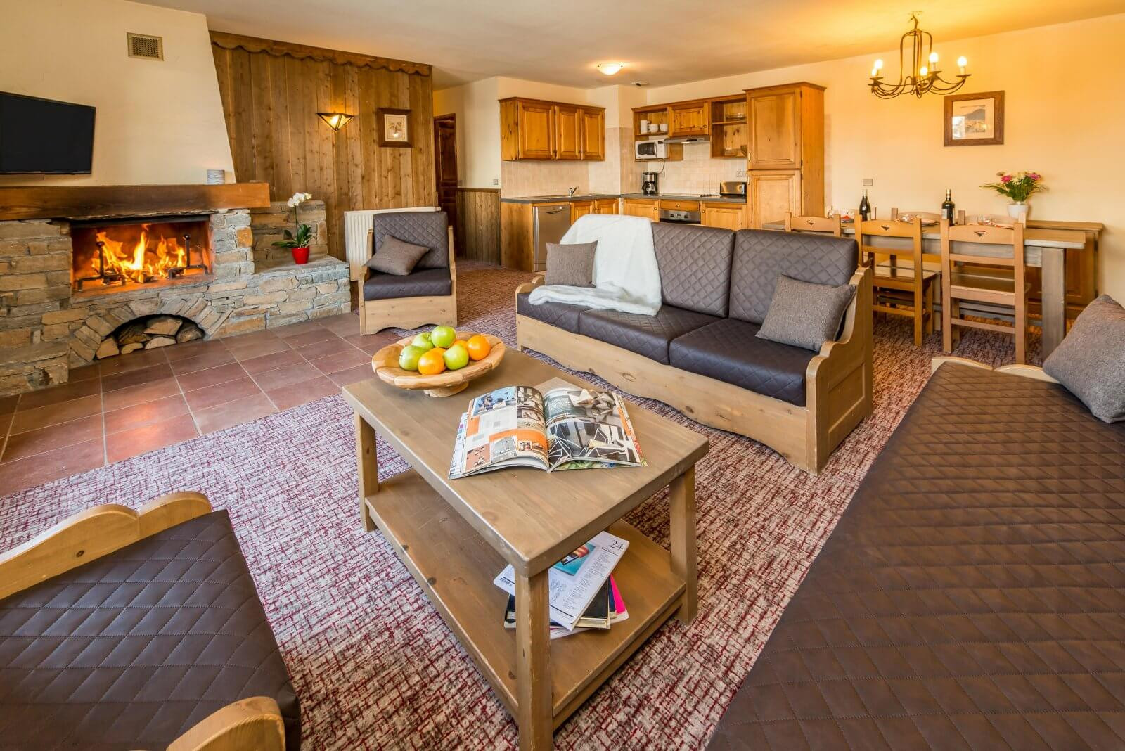 living-room-apt-6-8pax-chalet-altitude-les-arcs-263920