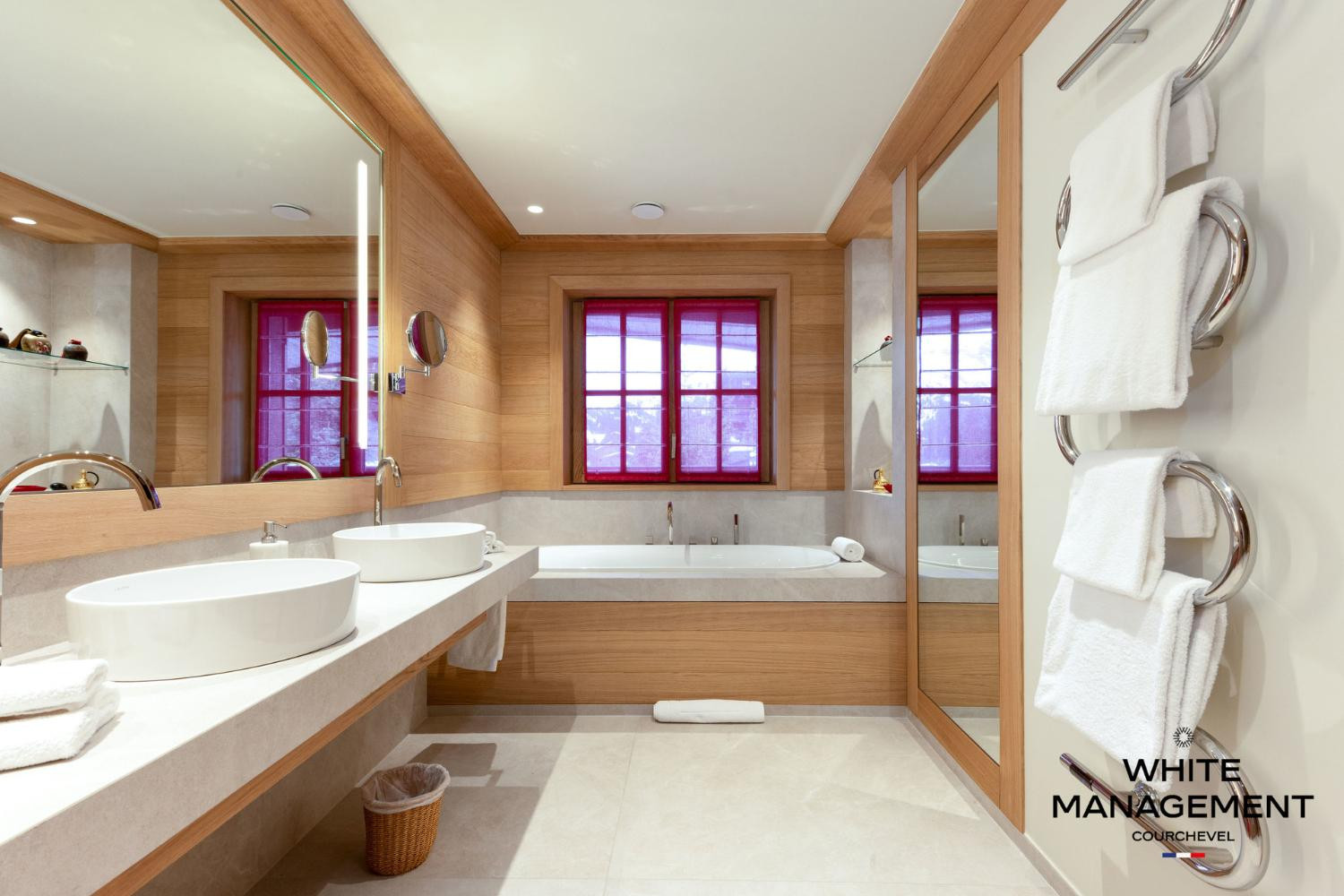 lofsnow-chalet-14-people-courchevel-1850-bellec-te-1-19-1464108