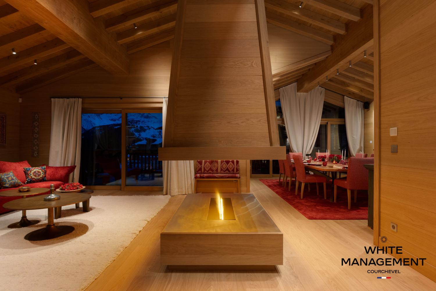 lofsnow-chalet-14-people-courchevel-1850-bellec-te-1-2-1464092