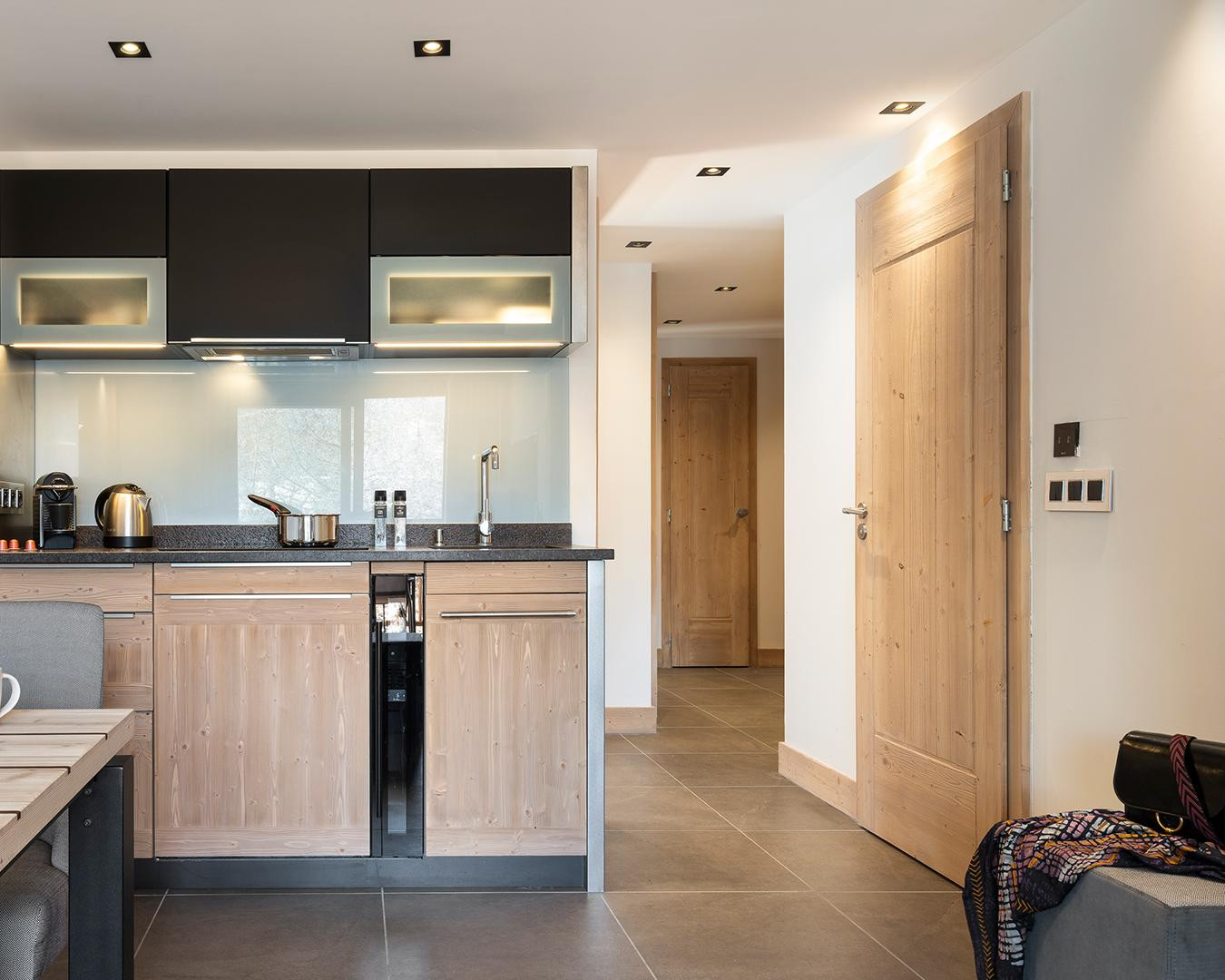 manaka-la-plagne-3p6conf-kitchen-776045