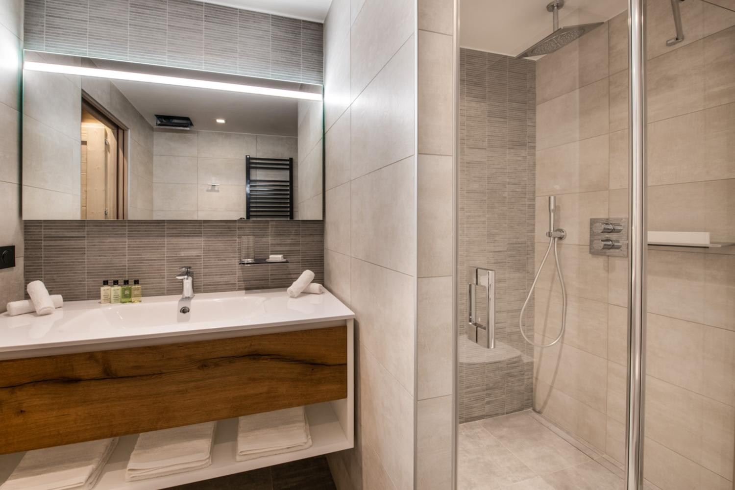 manali-lodge-pumori-dec19-05-768619