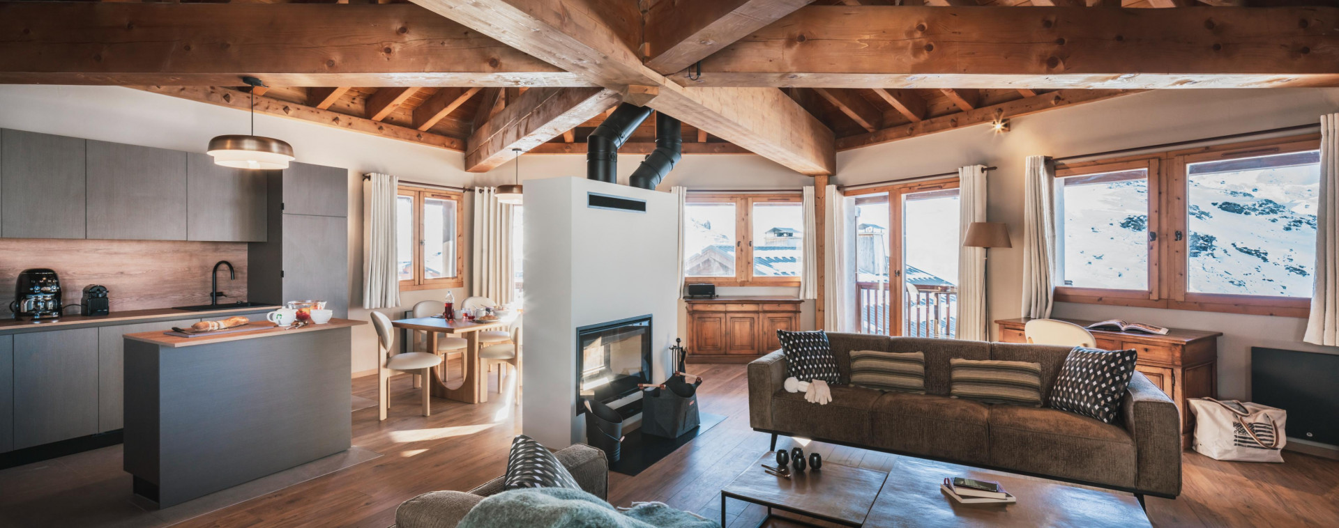 oxalys-vt-23-4p6s-open-plan-living-room-326220