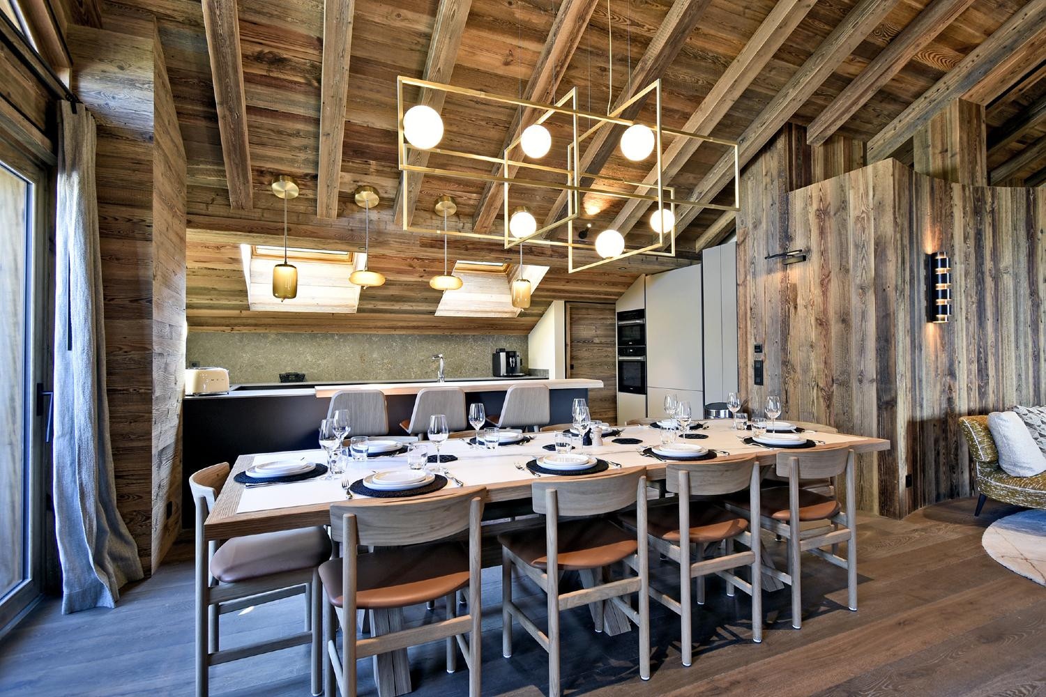 penthouse-merimad-lgcdp-meribel-dining-area-3-1454229