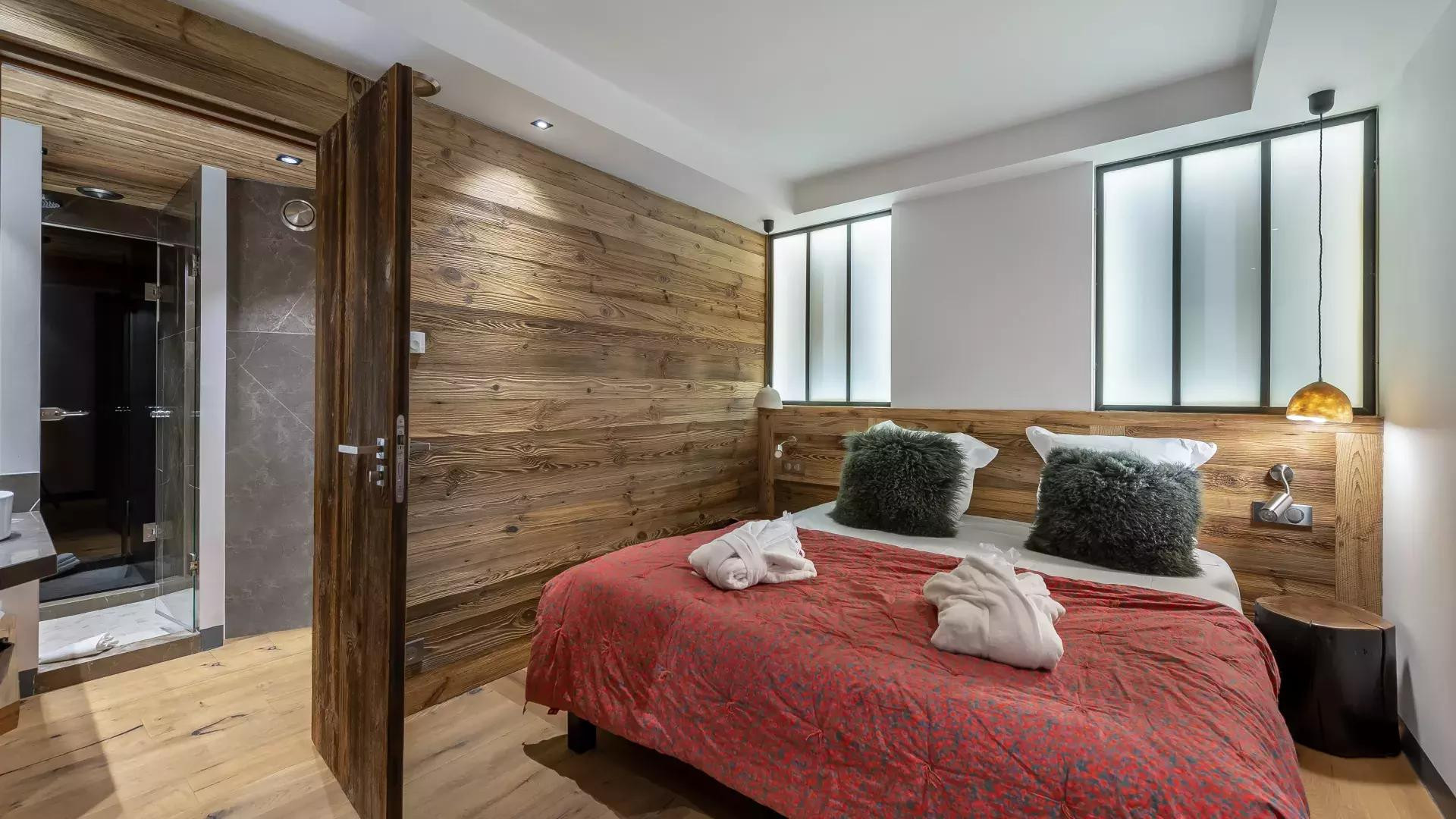 penthouse-savoie-location-chalets-covarel-val-d-ise-re-alpes-france-chambre-2-jpg-1450599