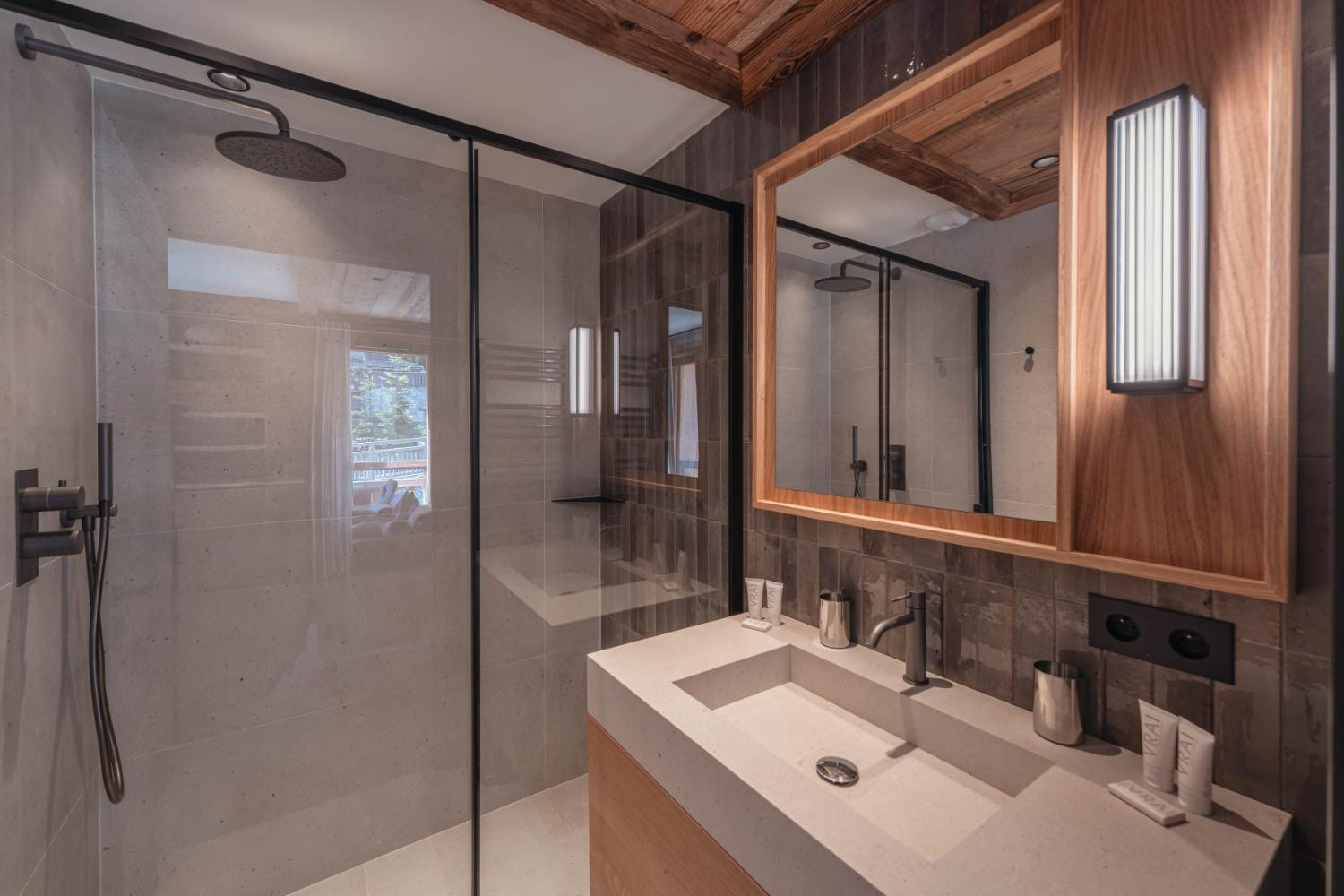 pilatus-apartment-alba-m-ribel-9-1462223