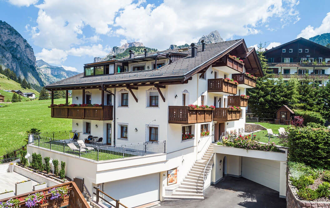 residence-selva-outside-1461169