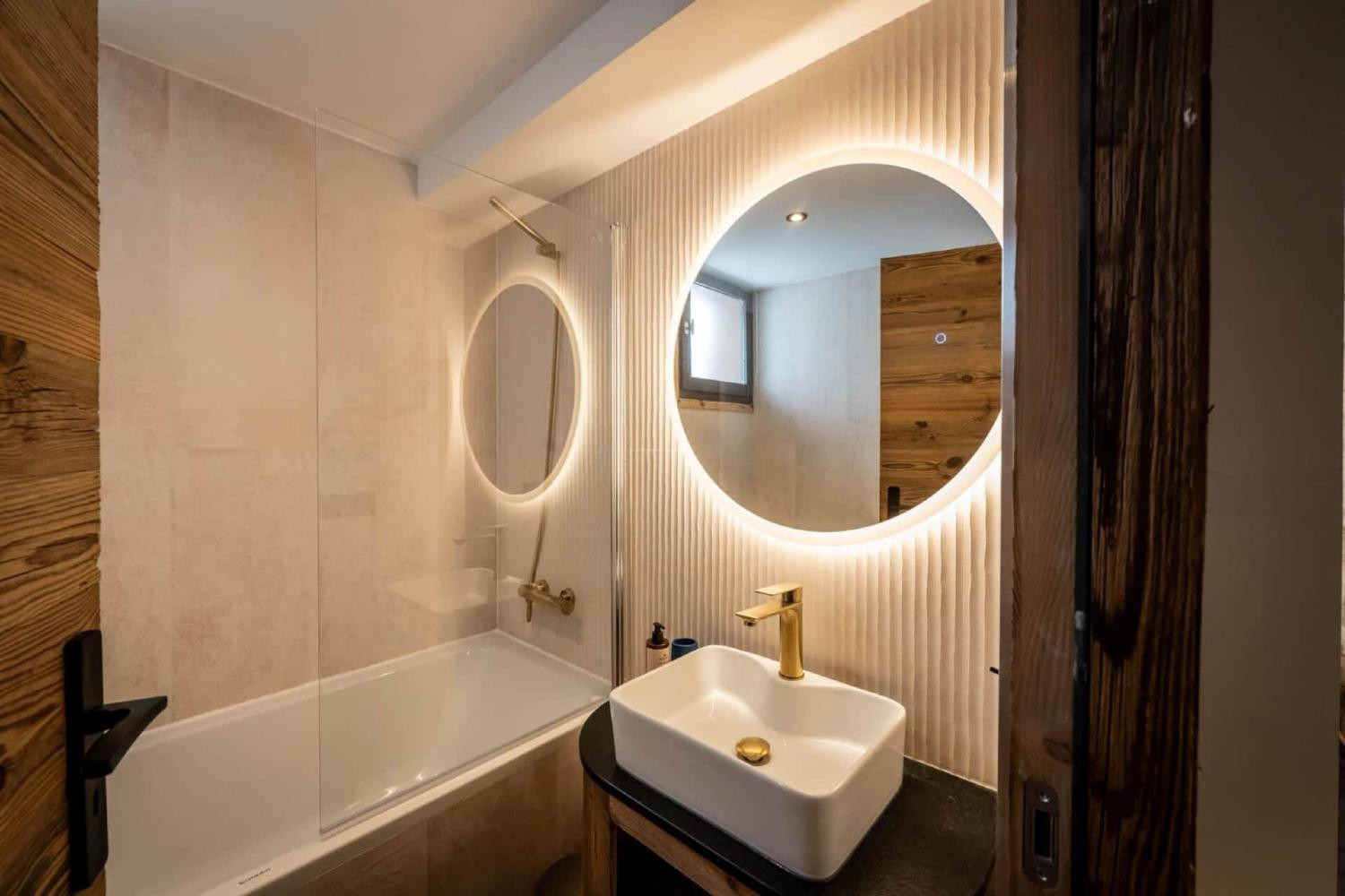 riva-bathroom-1-1450028