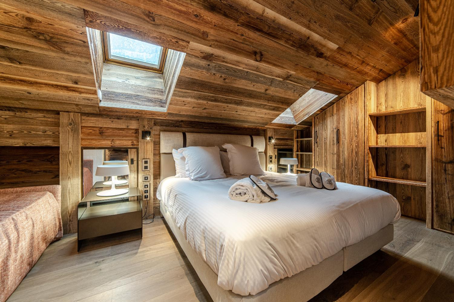 rooftop-chalet-lgcdp-meribel-bedroom-2-1453995