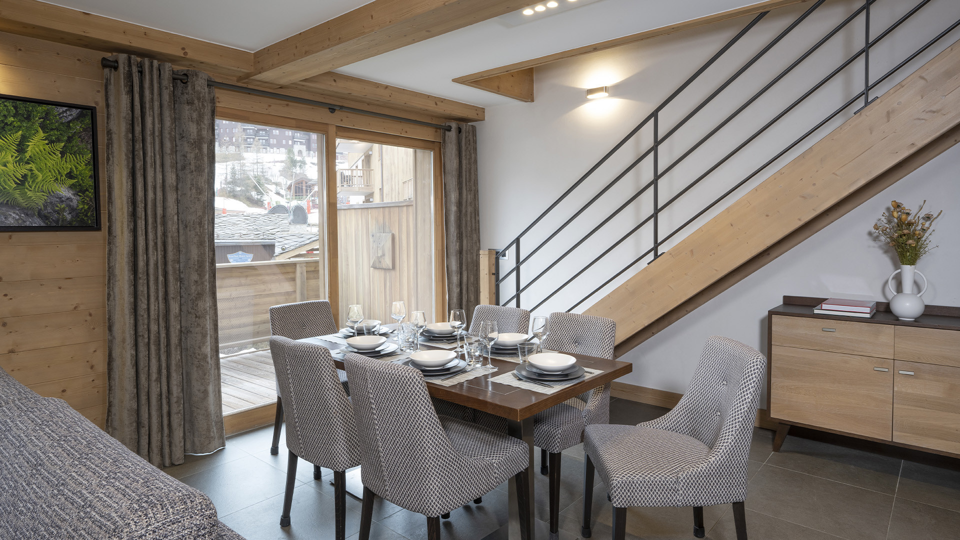 salle-a-manger-appartement-residence-anitea-mgm-hotels-residences-31115-83