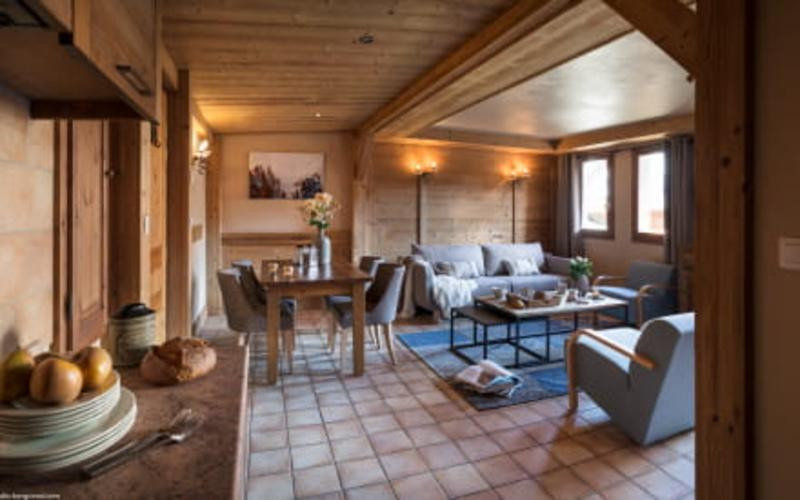 sapiniere-4pers-salon-credit-studio-bergoend-9-440x275-362598