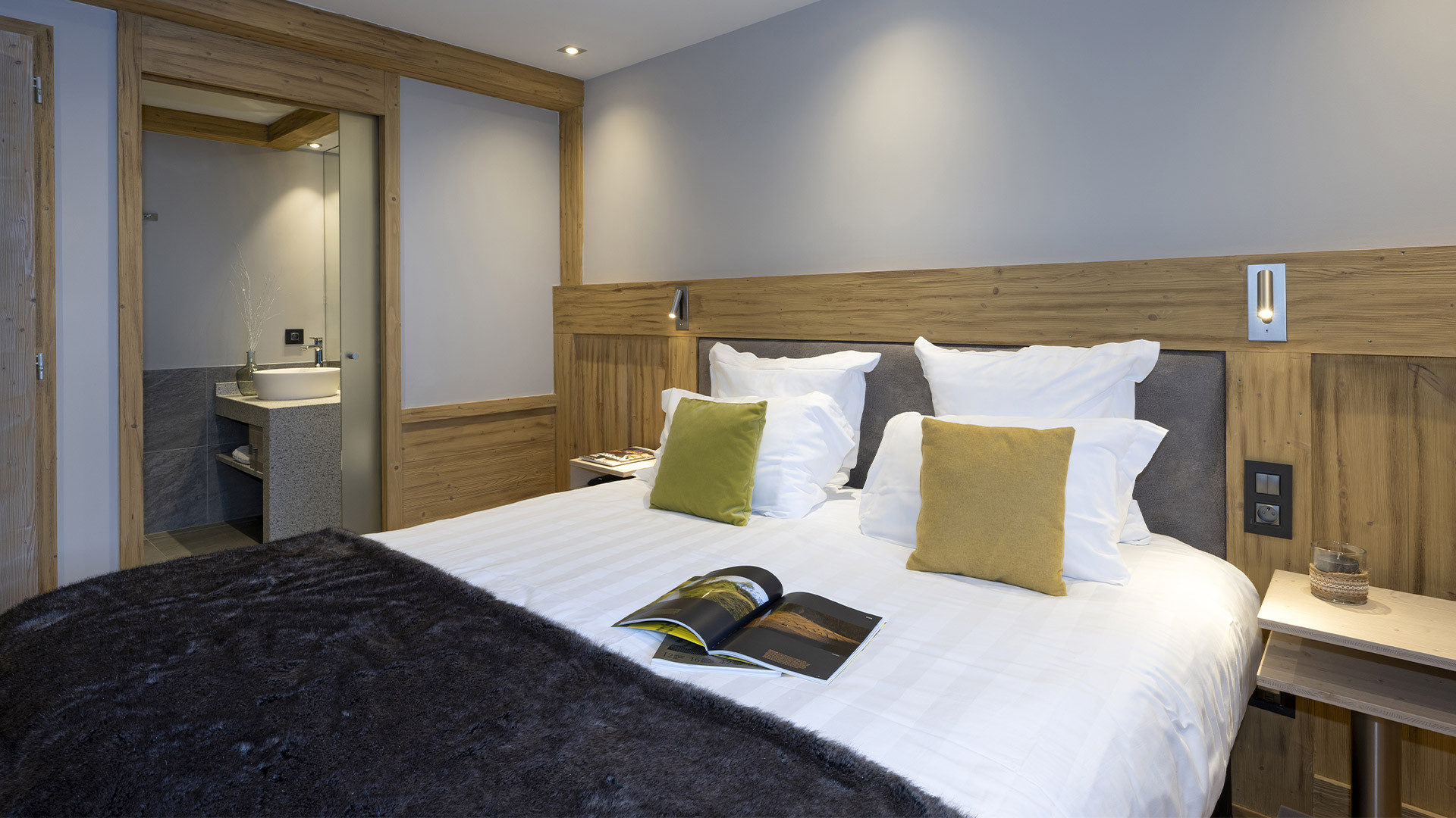 suite-parentale-appartement-residence-chalets-elena-mgm-hotels-residences-19793-143