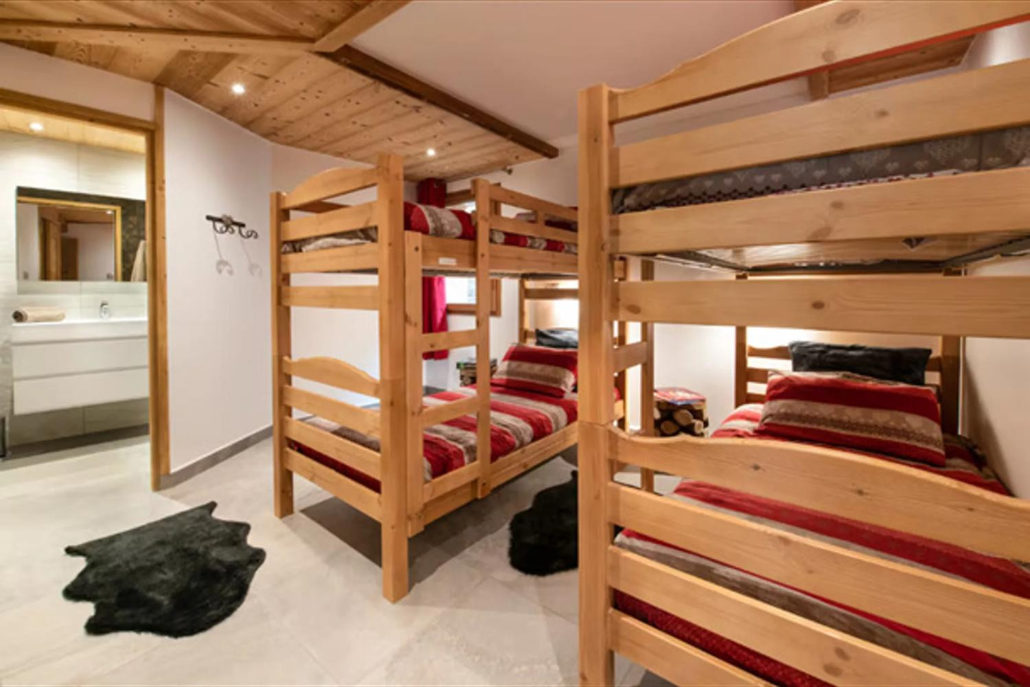 superbe-chalet-12-pers-situe-a-longefoy-5-1465263