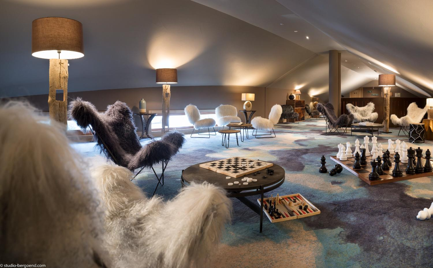 taos-tignes-lounge-326303